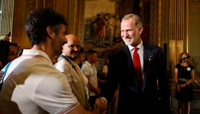 El Rey Felipe VI se enorgullece de los tres equipos españoles