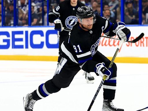 Steven Stamkos Leaves Tampa Bay, Set To Sign $32 Million Deal With Predators: Report