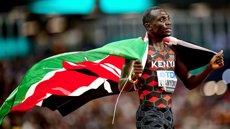 Emmanuel Wanyonyi: Teenager breaks road mile world record on competitive debut | CNN