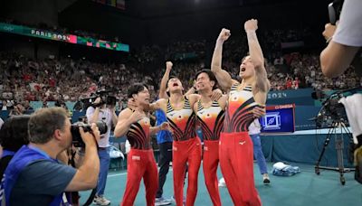 奧運體操》中國單槓嚴重失誤 日本男團大逆轉摘金