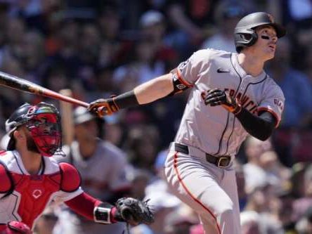 Mike Yaz homers at Fenway after visit from Hall of Fame grandfather; Giants beat Red Sox 3-1