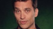 25. Johnathon Schaech