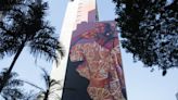 Obra de arte retrata mulher negra em prédio de 18 andares no centro de São Paulo; saiba onde