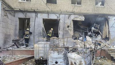 Russian strikes on a medical centre kill 9 people in the Ukrainian city of Sumy