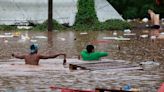 Se agravan las inundaciones en Brasil: hay 31 muertos, 74 desaparecidos y se rompió una represa: “Es el caso más crítico en la historia”