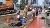 竹北下水道工程挖斷瓦斯管線起火 (圖)