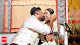 #Justmarried: Sohini & Shovon seal it with a kiss | Bengali Movie News - Times of India