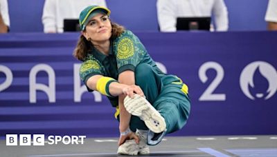 Olympic breaking: Criticism of viral breakdancer Rachael Gunn - Raygun - condemned by Australia team