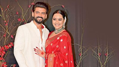 Zaheer Iqbal and Sonakshi Sinha’s wedding and reception was a star-studded affair; Kajol and Huma Qureshi showered them with rose petals