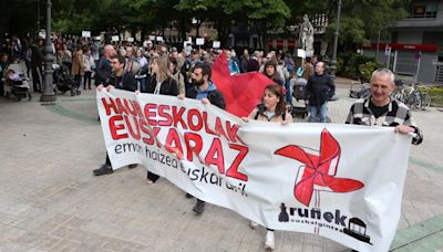 Nueva manifestación para exigir escuelas infantiles en euskera en todos los barrios de Pamplona