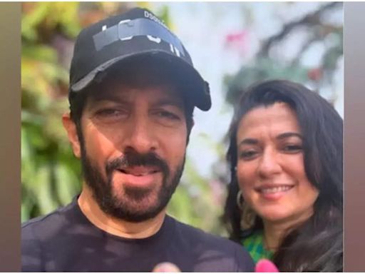 Lok Sabha Elections: Kabir Khan and Mini Mathur proudly show their inked fingers as they cast votes in Mumbai | Hindi Movie News - Times of India
