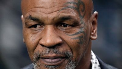 Mike Tyson knocks down rumors his health caused flight delay