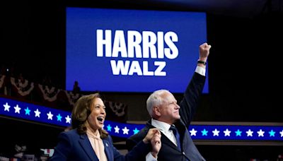 Sourires partagés et accolades lors du premier meeting à deux de Kamala Harris et Tim Walz