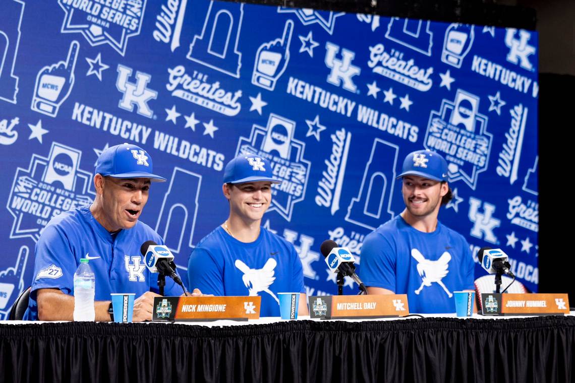 Weather causes schedule change for Kentucky vs. Florida in College World Series