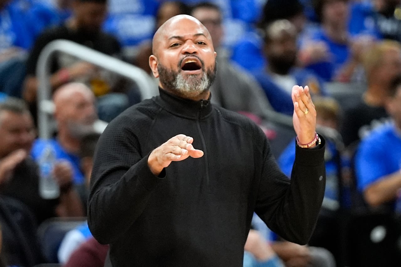 Is Cavs’ J.B. Bickerstaff losing playoff chess match again? What moves can he make?