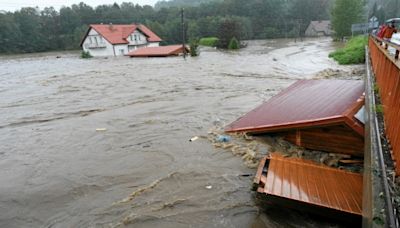 歐洲暴雨 多國釀災8死 奈國大水冲毀監獄.300囚逃