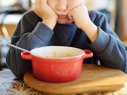 "Yo le llamaría el trastorno alimenticio silencioso": Lo que los expertos quieren que sepas sobre el ARFID o trastorno de alimentación restrictivo o selectivo