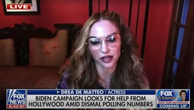 ‘Sopranos’ and OnlyFans Star Drea de Matteo Blasts ‘Tone-Deaf’ Celebrities Who Support Biden | Video