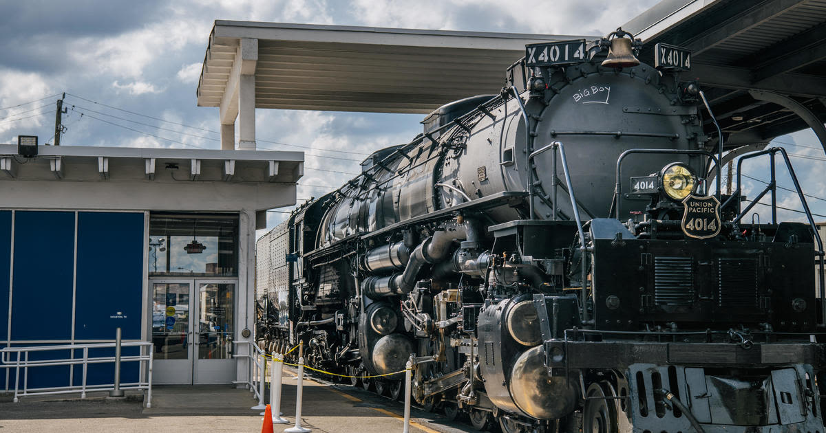 World's largest operating steam locomotive, Big Boy No. 4014, to be on display in Roseville