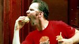 Muere de cáncer el director Morgan Spurlock, conocido por comer en McDonald's durante un mes en 'Super Size me'