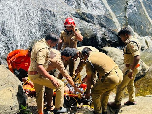 Man dies after falling off Vellarimedu waterfalls