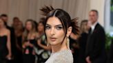 15 of Emily Ratajkowski's Most Striking Hair Looks