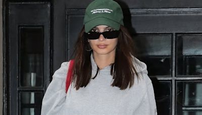 Emily Ratajkowski keeps it comfy in gray sweatpants and hoodie as she catches ride in NYC