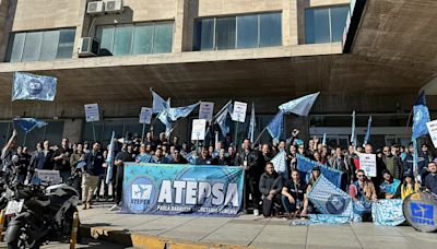 Vuelos en junio con posibles demoras: controladores aéreos anunciaron 18 días de medidas de fuerza | Sociedad