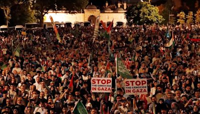 Thousands march in Istanbul to protest the killing of Hamas leader Haniyeh