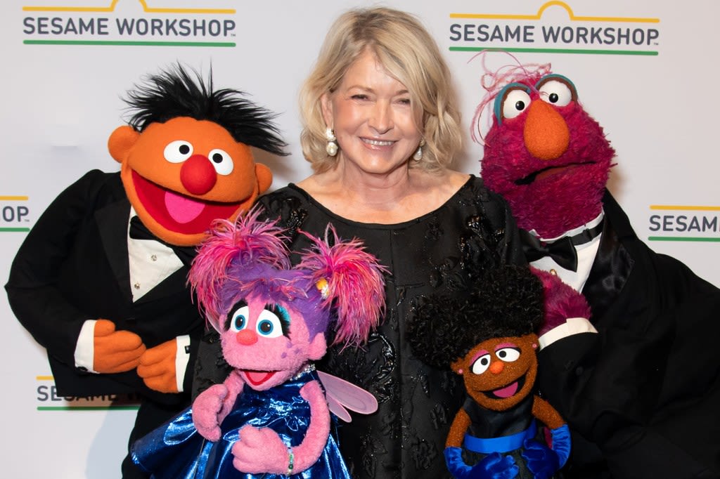 Martha Stewart hangs with ‘Sesame Street’ puppets and more star snaps