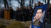 Trump to attend wake for slain New York policeman