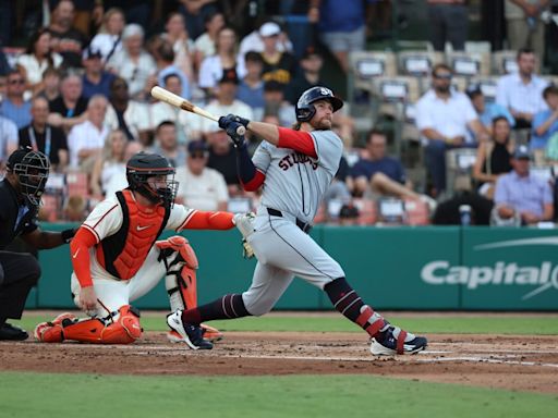 Donovan, Winn lead charge as Cardinals beat Giants 6-5 at Rickwood Field