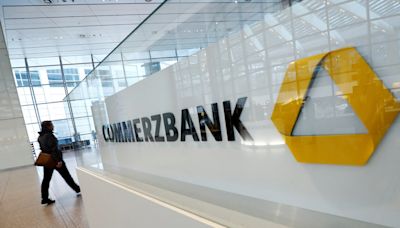 UniCredit plantea a Commerzbank una fusión tras la compra de acciones - La Tercera