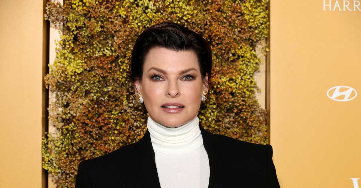 Linda Evangelista Hits the Red Carpet for a Rare Public Appearance With Her 17-Year-Old Son