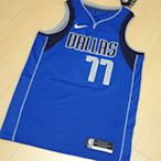 Nike Luka Doncic Dallas Mavericks達拉斯獨行俠 NBA球衣 D77 CW3662-489