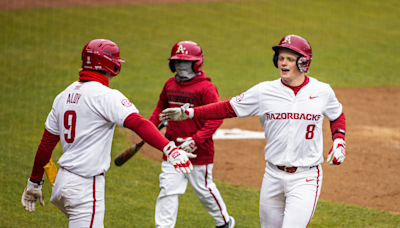 Arkansas baseball live score updates vs. Texas A&M: Hogs face Aggies in SEC West showdown