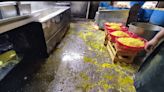 Colorante amarillo usaban para teñir papas fritas en una planta de Cuenca