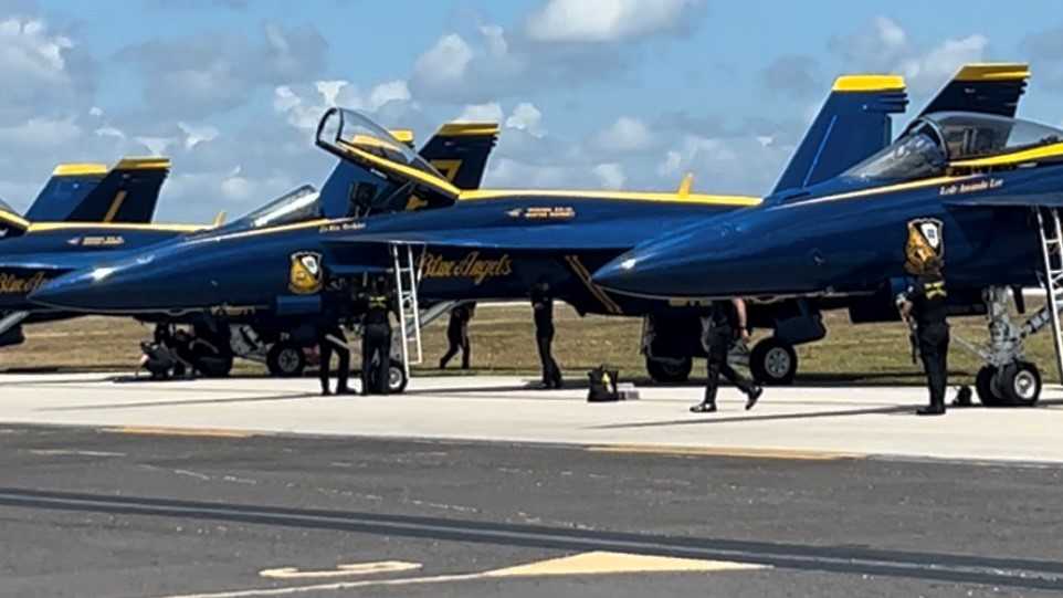 Vero Beach Air Show kicks off Friday night, continues this weekend