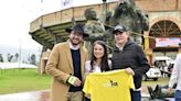 ¿Por qué derrumbaron la estatua de César Rincón en la plaza de toros de Duitama?