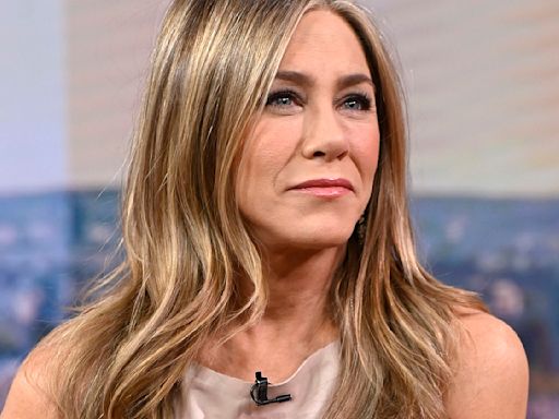 Jennifer Aniston Reveals What She Eats In Her ‘High-Protein Diet,’ Plus The Cheat Meals She ‘Always Gives’ Herself