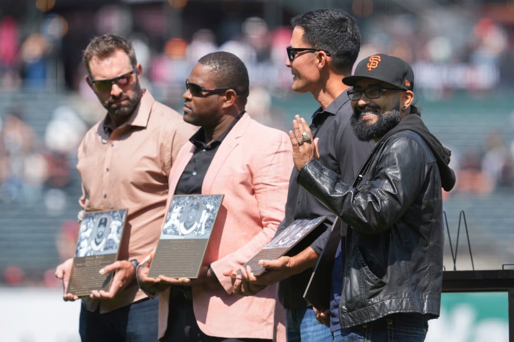 SF Giants’ ‘Core Four’ World Series bullpen inducted into Wall of Fame