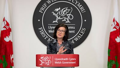Health minister Eluned Morgan set to become next Welsh Labour leader
