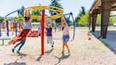 Expert urges parents to push 'green time over screen time' this summer as childhood loneliness surges