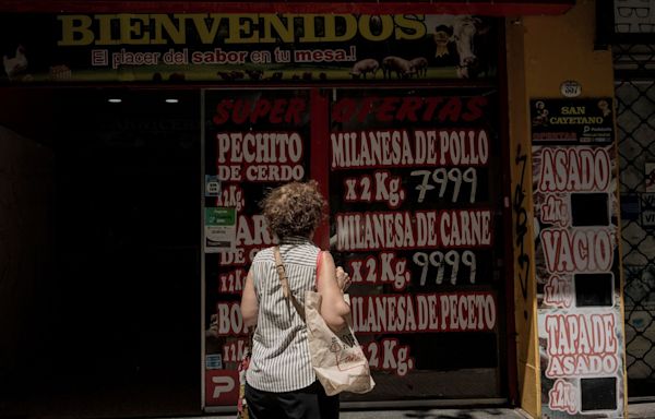 Argentina’s Monthly CPI to Fall Below 10% in April, Milei Says