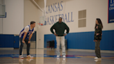 Jason Sudeikis recreates ‘Mario’s Miracle,’ gives KU basketball pep talk in ESPN+ show