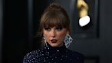 Taylor Swift fans swarm Seattle as city hopes for economic boost