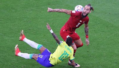 Nemanja Gudelj se apunta a la Eurocopa con Serbia