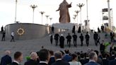 La Nación / Turkmenistán inauguró una estatua de 80 metros