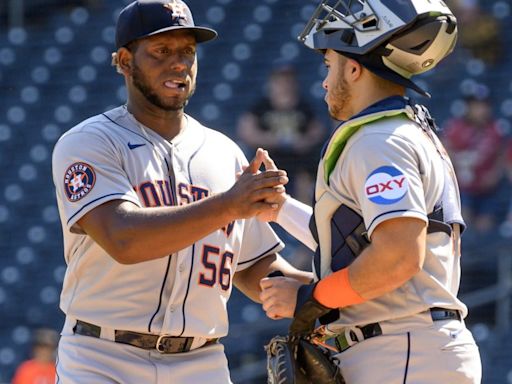Umpires find 'stickiest stuff' in Ronel Blanco's glove, eject Astros pitcher