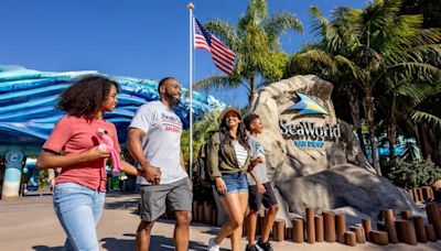 Veterans and their families can get free one-day SeaWorld tickets for a limited time